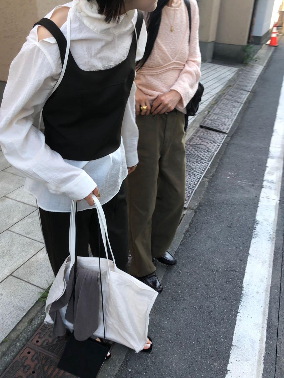 設計領不易皺上衣(附綁帶)
